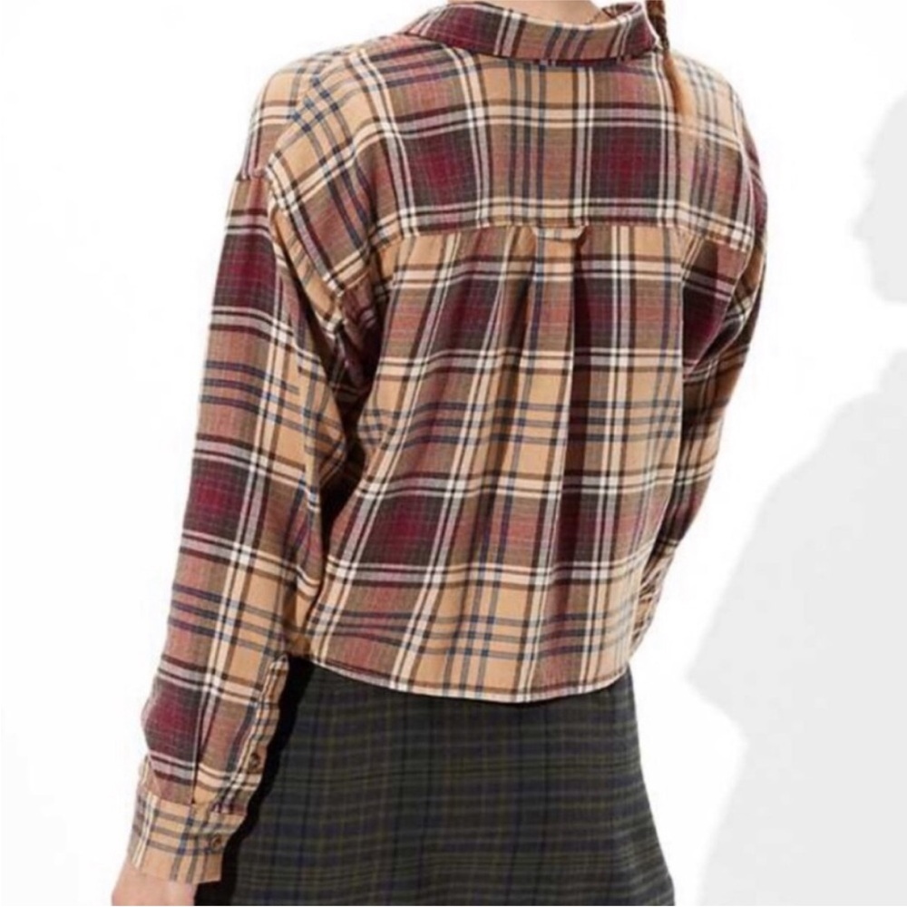 AE - Plaid Crop Button Down Shirt
